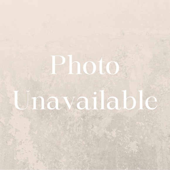 Dresses & Skirts - .